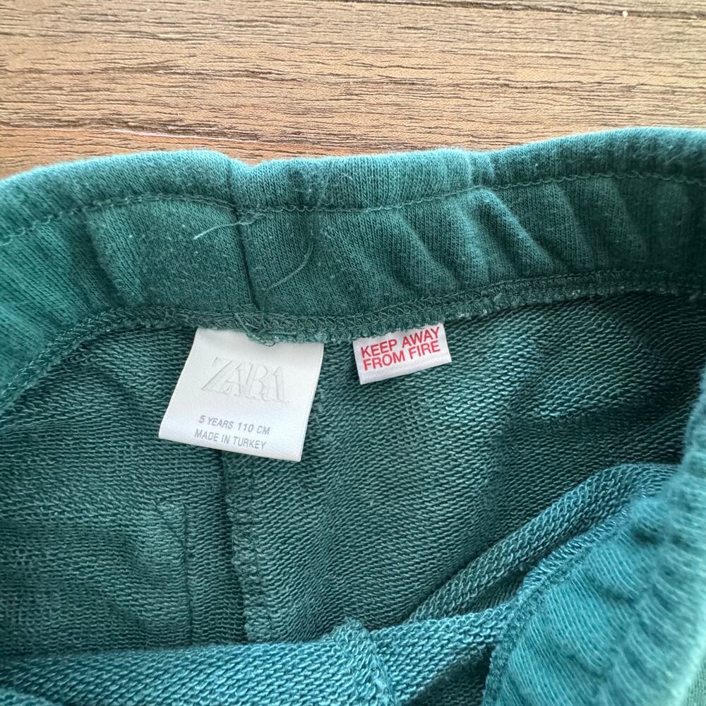 Zara Toddler Boy Shorts - Size 5 years - Picture 2 of 4